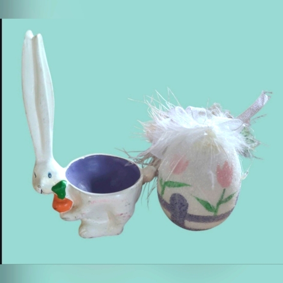LOT OF ADORABLE VINTAGE EASTER BUNNY FIGURINES & PINK EGG HOLDER ~ HAND-PAINTED - Picture 6 of 12